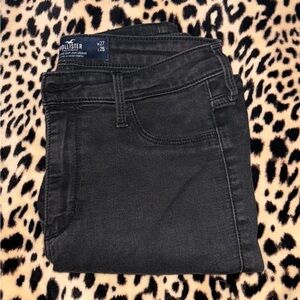 Hollister women’s black jeggings, size 5R